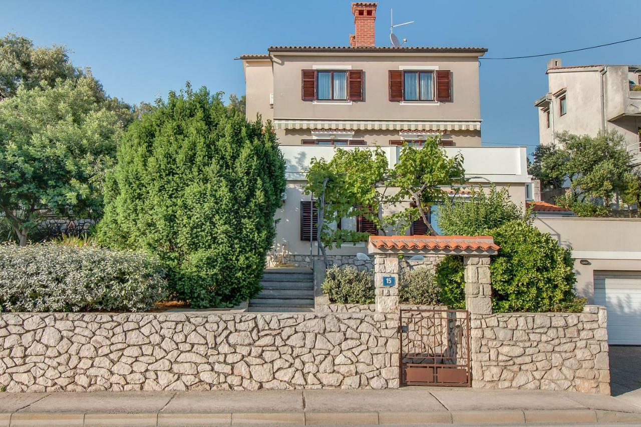 Apartment Simona Mali Losinj Exterior photo